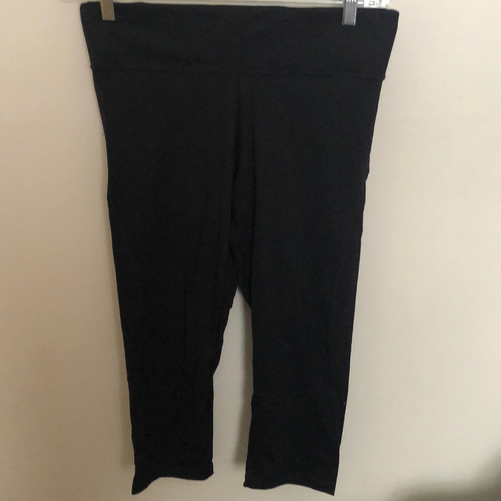 Victoria secret pink crop leggings